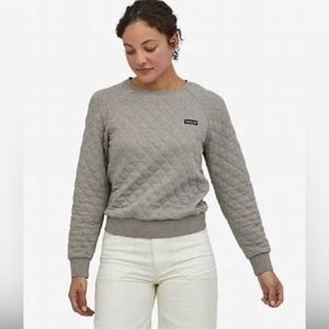 Patagonia women’s Medium quilted crewneck sweatshirt
